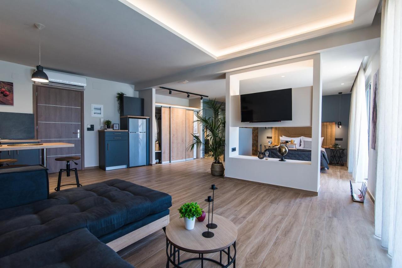 Nuovo Luxury Suite Malia Exterior foto